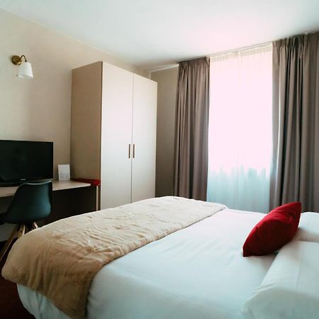 Essenza Hotel Verres Exterior photo